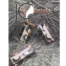Load image into Gallery viewer, LUXURY FAUX LASHES
