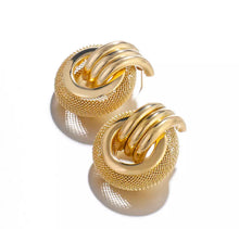 Load image into Gallery viewer, Costume Earring