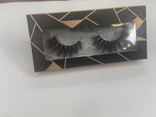 Load and play video in Gallery viewer, LUXURY FAUX LASH

